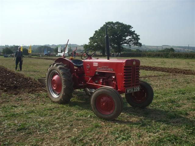 Rhodeploughingmatch199200931Small.jpg