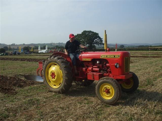 Rhodeploughingmatch199200933Small.jpg