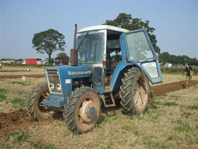 Rhodeploughingmatch199200934Small.jpg