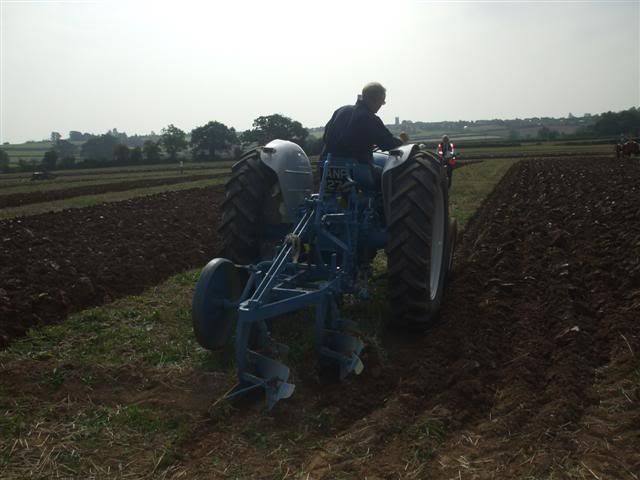 Rhodeploughingmatch199200940Small.jpg