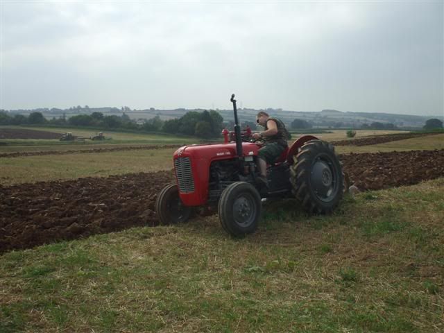 Rhodeploughingmatch199200965Small.jpg