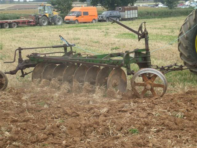 Rhodeploughingmatch199200968Small.jpg