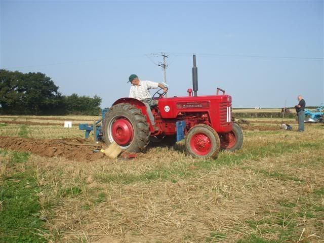 Rhodeploughingmatch19920097Small.jpg