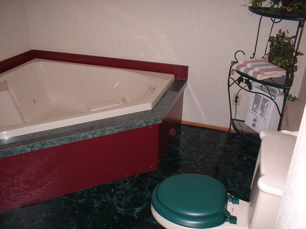 Jacuzzi Suite