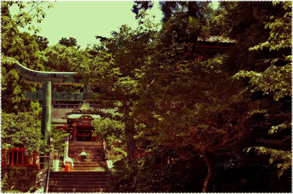Kunozan Toshogu Shrine photo KunozanShrine_zps6f2cce17.jpg