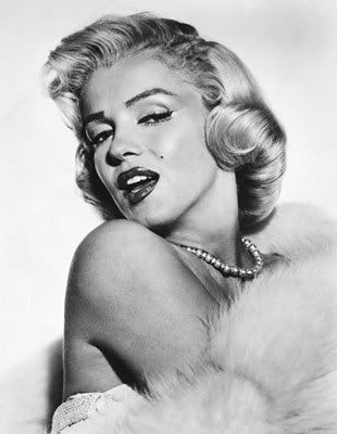 marilyn monroe body measurements. Pop Art Marilyn Monroe by