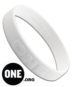 http://i237.photobucket.com/albums/ff130/seiton_2007/one-bracelet.jpg