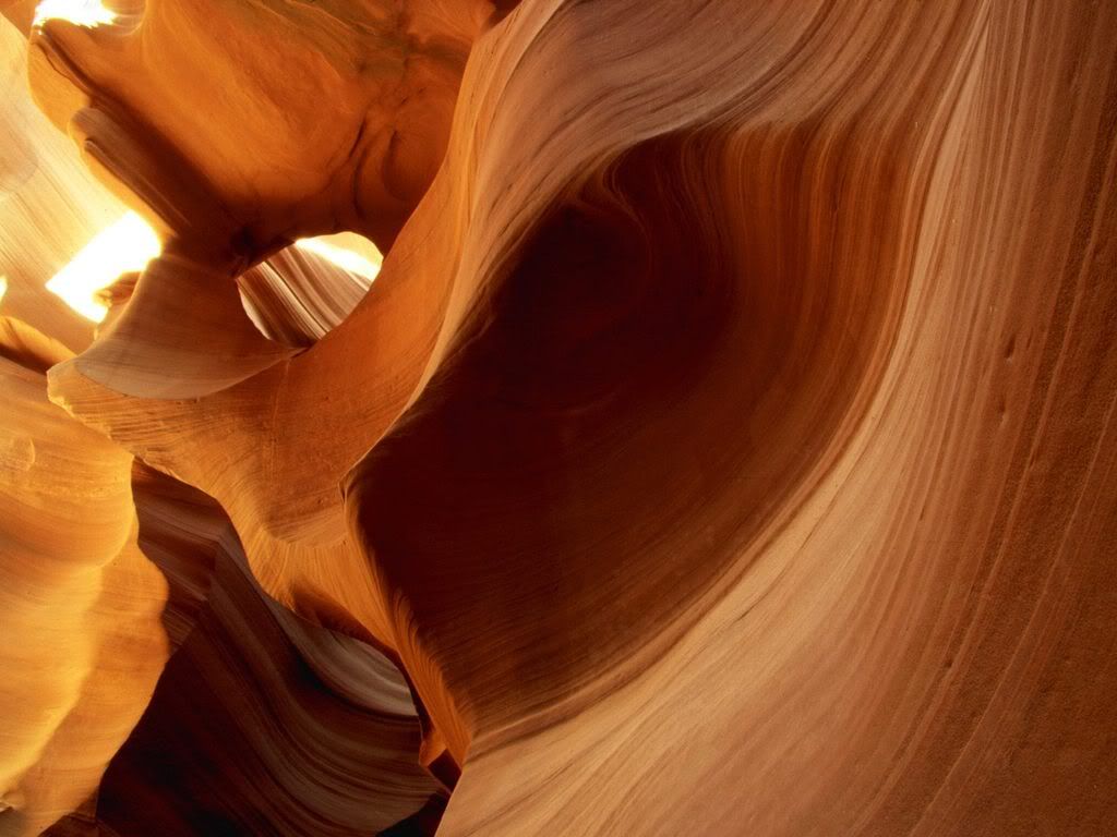 Watering_Hole_Antelope_Canyon_Arizo.jpg