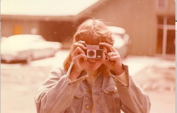 1977-camera1-a.jpg