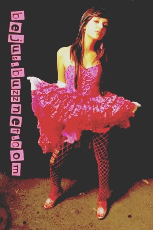 Hanna_Beth_by_me--large-msg-1207068.jpg pink image by laurendoll