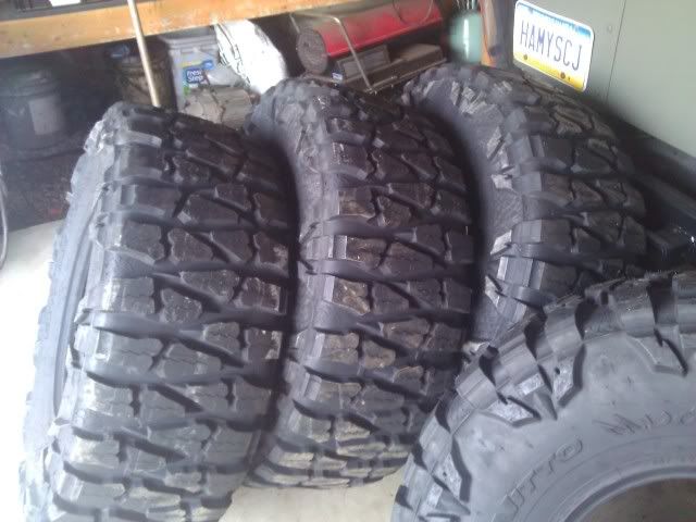 4- 35x14.50R15 Nitto Mud Grapplers | Pirate 4x4