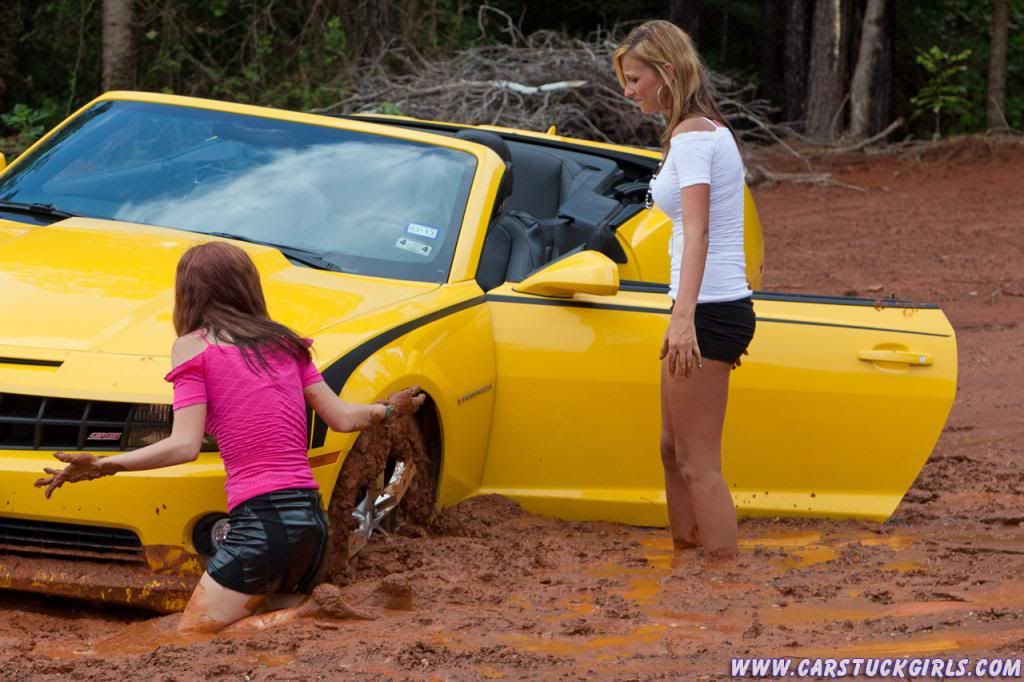 girls_stuck_in_mud_with_camaro_ss_convertible_008_zpsdfe1cdf4.jpg