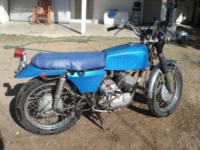 Suzuki 350cc. a 250 or 350cc engine.