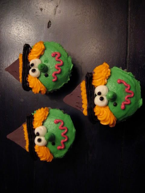IMG_0745.jpg Witch Cupcakes image by afleege