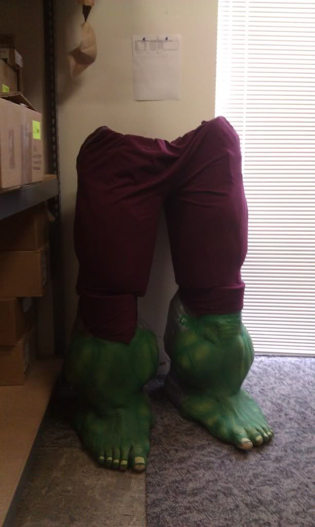 Hulkfeetlegs.jpg