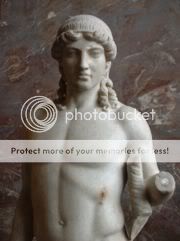 http://i237.photobucket.com/albums/ff8/vakhogamtsemlidze/180px-Apollon_de_Mantoue_Louvre_MA6.jpg